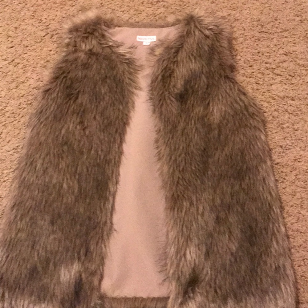 Target brown faux fur vest